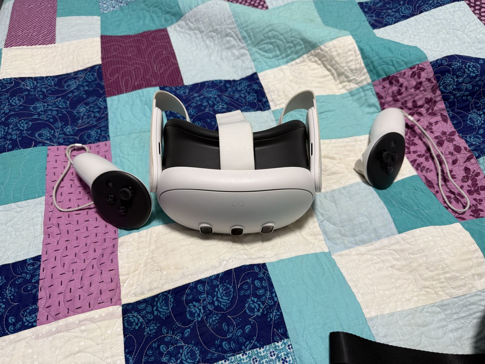 Meta Quest 3 VR Headset System