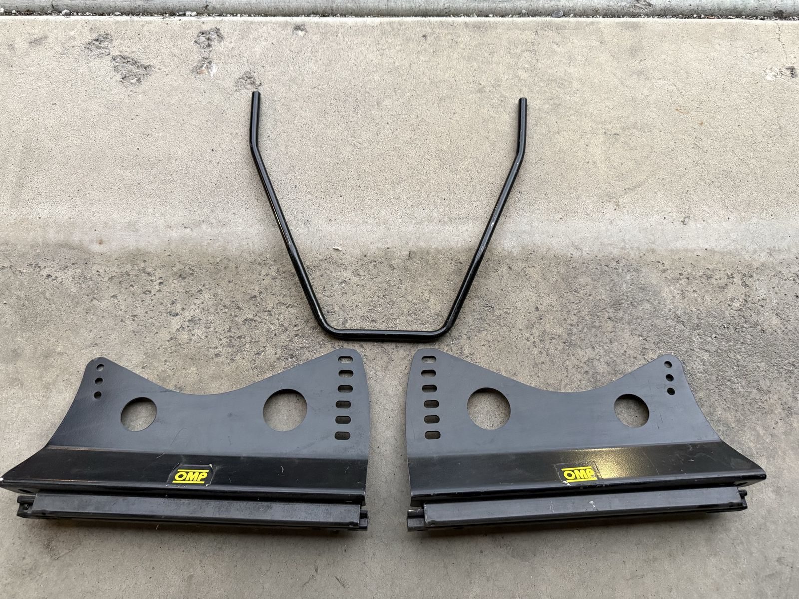 OMP Racing Seat Mount Brackets with Slider - Universal Fit, Black