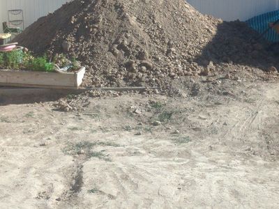 Free dirt. come and get it