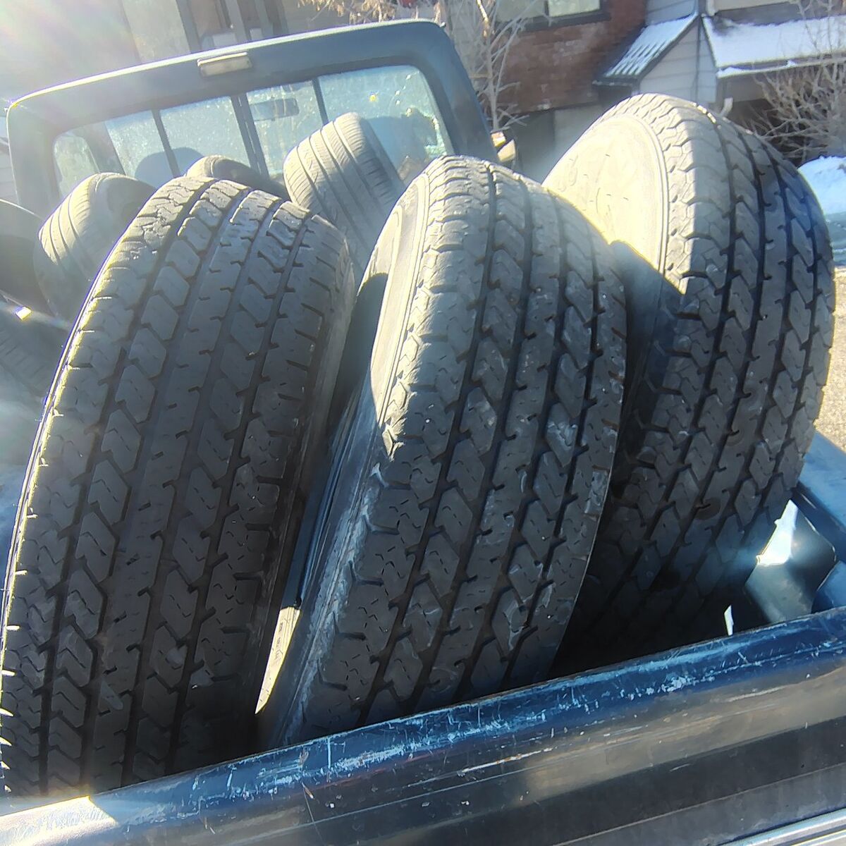 (1)Trailer Tires Pathfinder Trail A,/P LT235/85R16