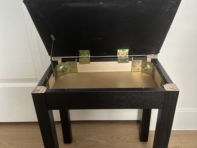 Nice storage bench