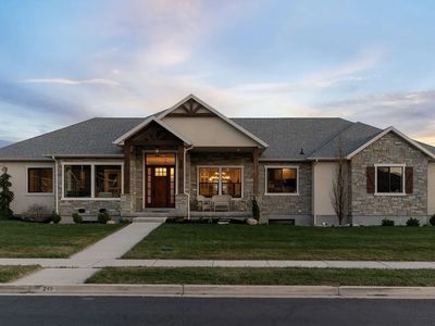 2bd 1 bth Basement Apartment - Alpine