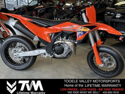 2026 KTM 450SMR (SuperMoto)