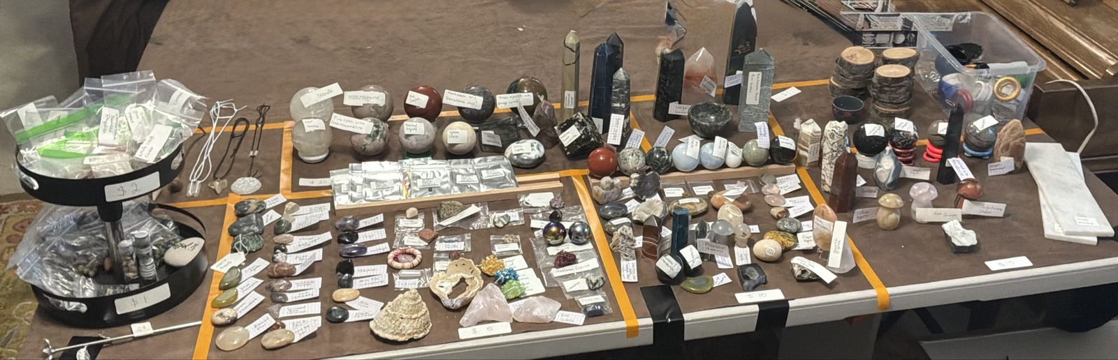 Natural stones, rocks, crystals, etc
