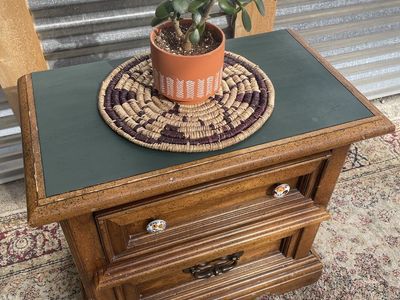 Cute side table/dresser