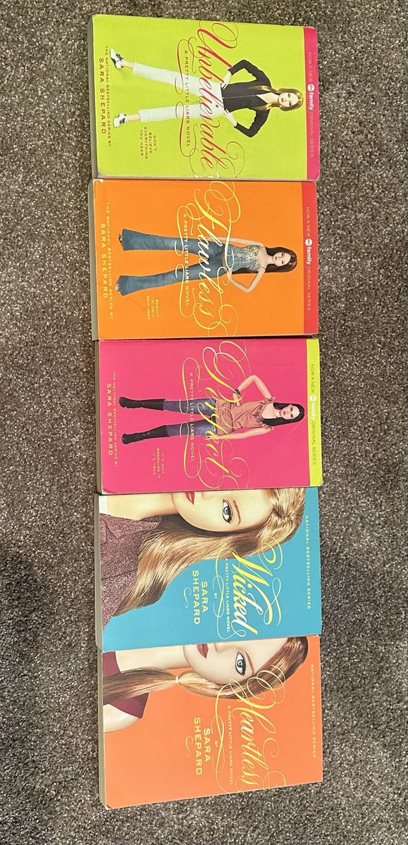Sara Shepard Pretty Little Liars Series: Unbelievable, Flawless, Perfect, Wicked, Heartless (5 Books)