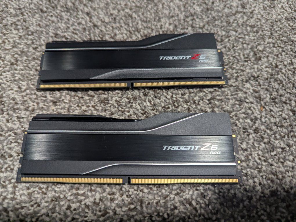 G skill trident 32GB (16x2)