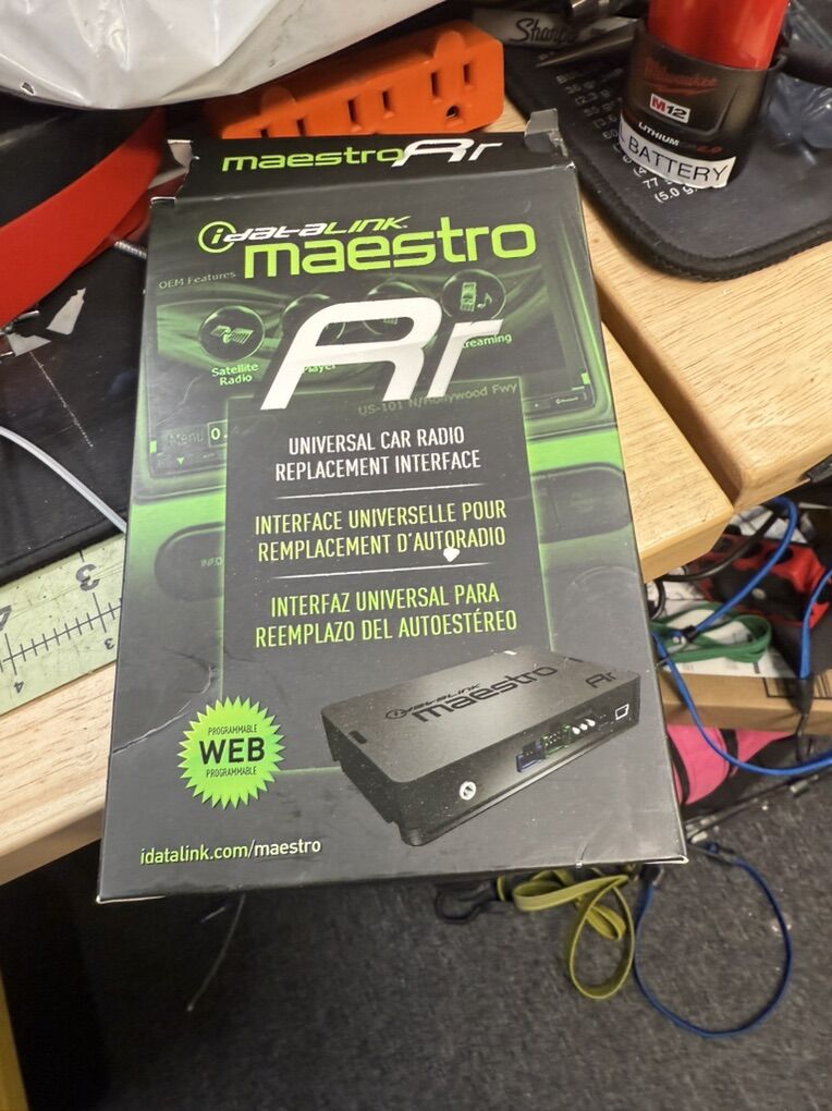Maestro/car stereo Adaptor