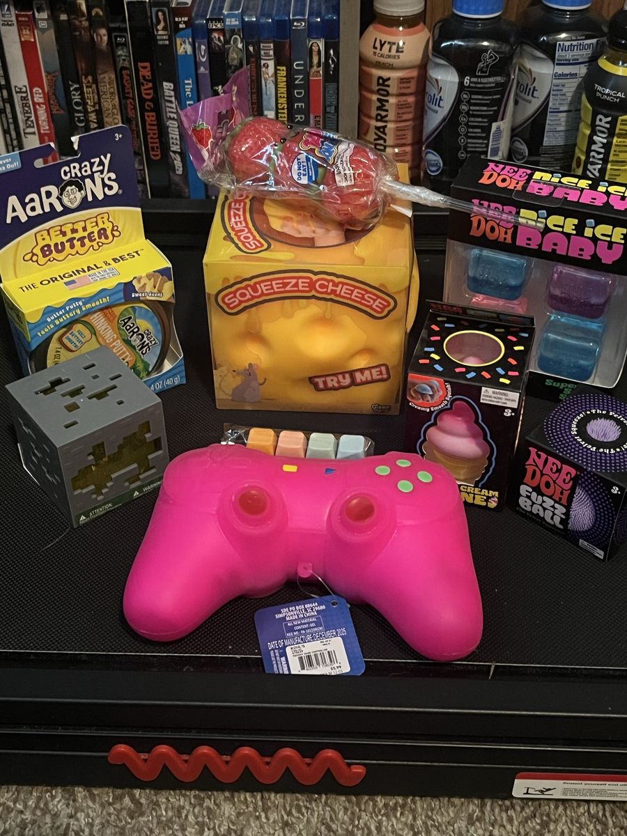 Variety Pack Fidget Toys Stress Relief Bundle NeeDoh Crazy Aaron's Squeeze Cheese