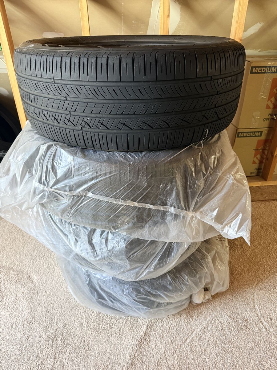 Hankook Ventus S1 noble2 245/50R20 102V All-Season Tires - Set of 4