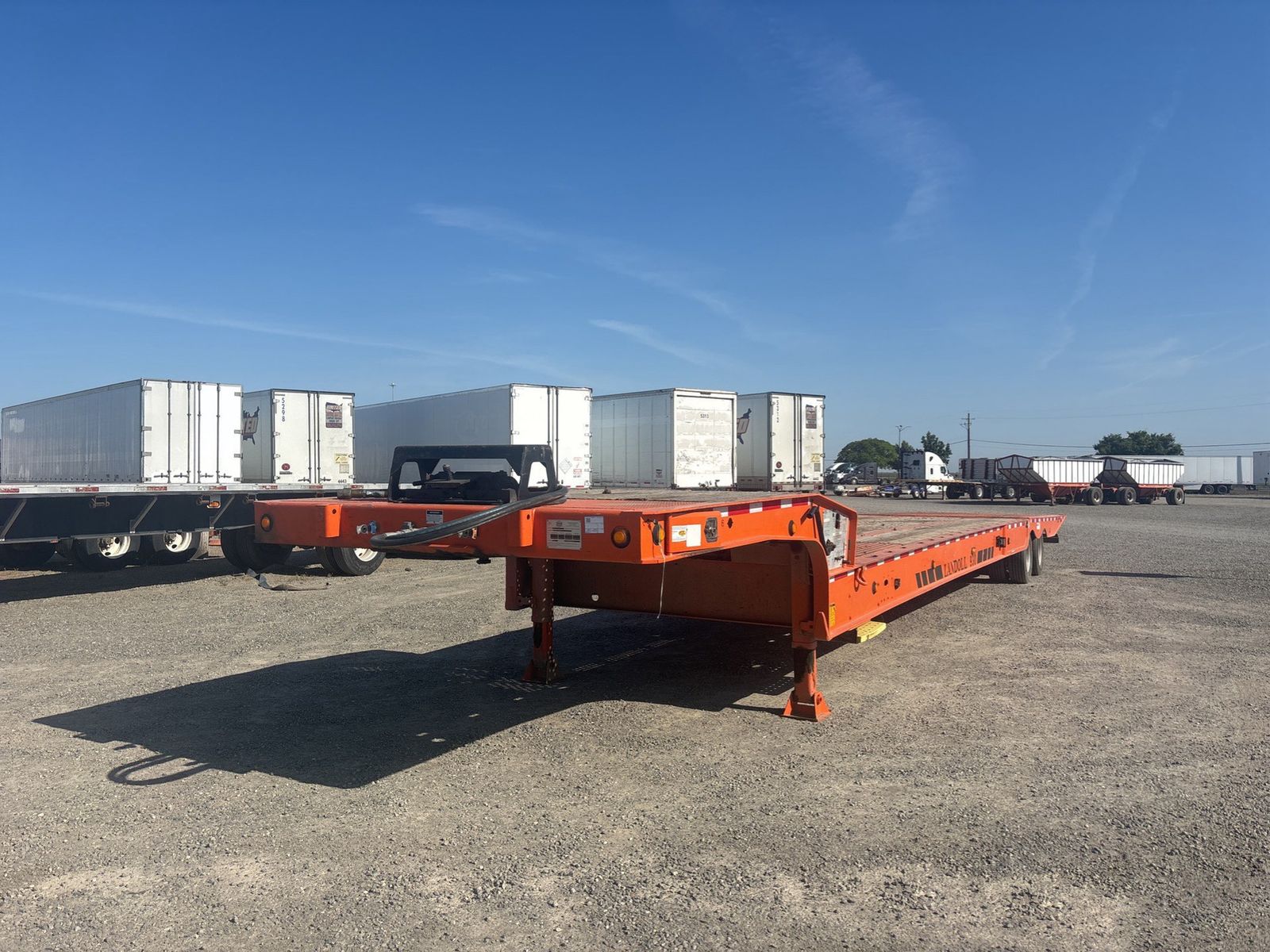 2016 Landoll, 48 Foot Hydraulic Tail Trailer 