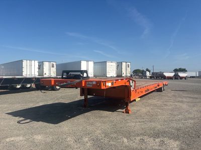 2016 Landoll, 48 Foot Hydraulic Tail Trailer
