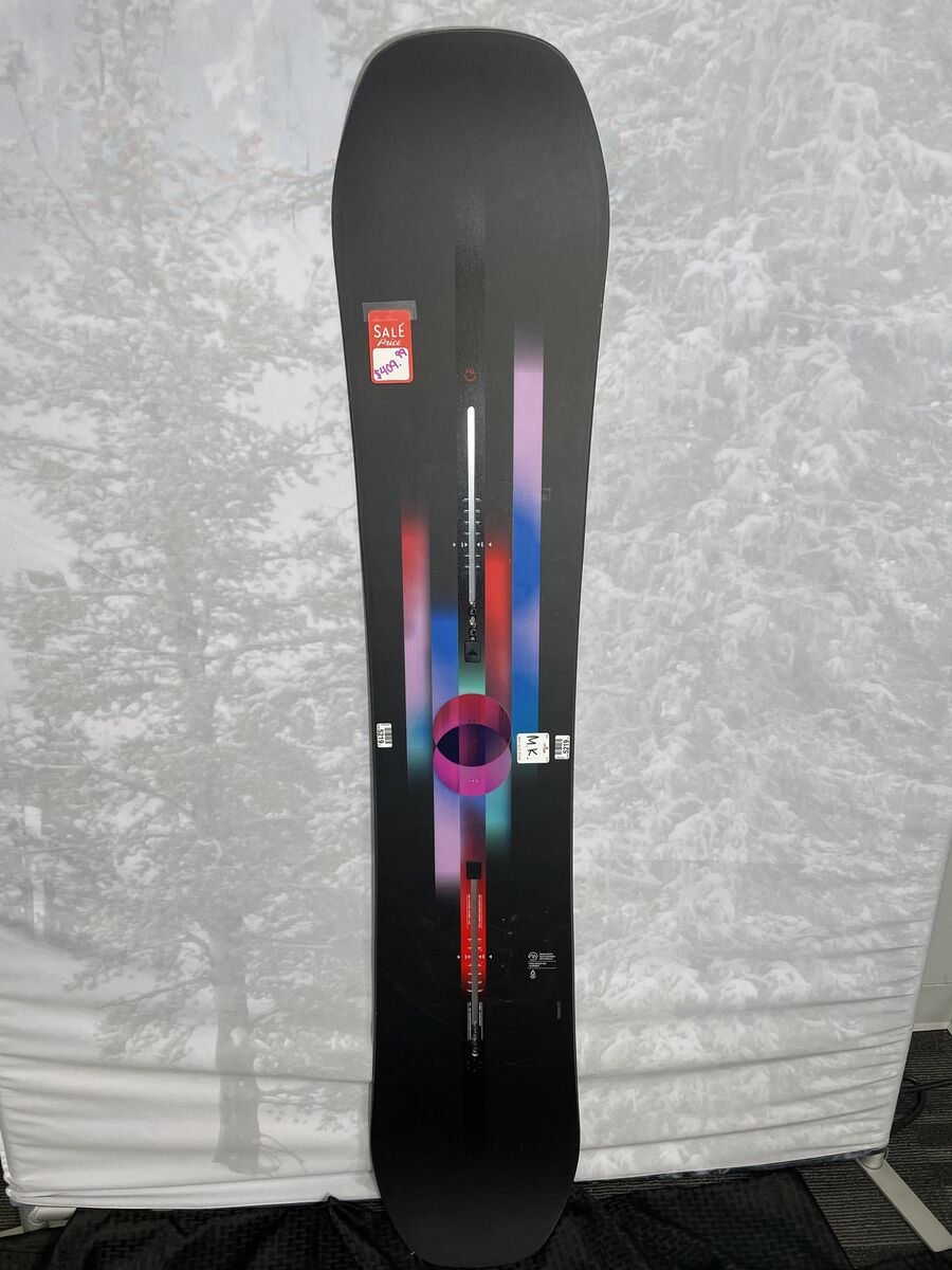 Lightly Used 2025 Burton Feel Good 149cm Snowboard
