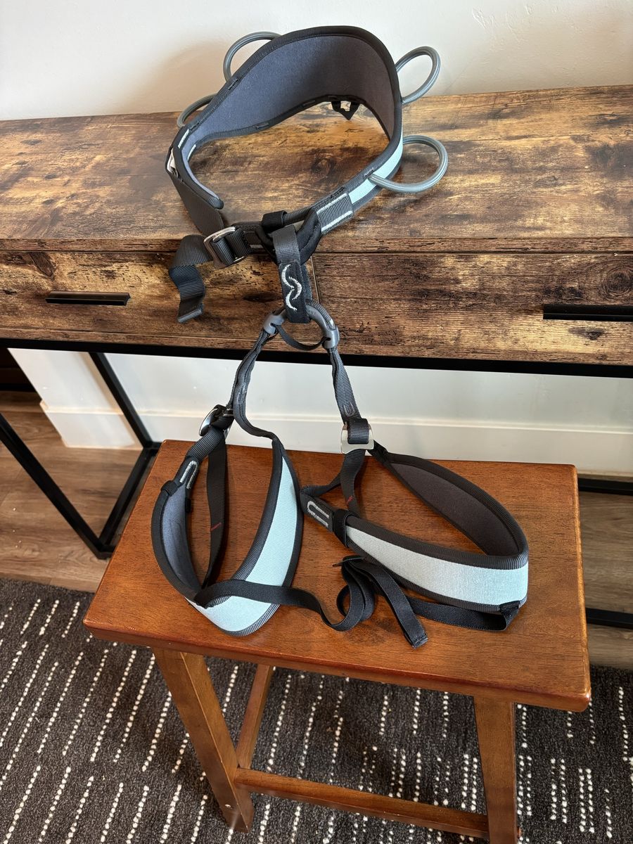 Mammut Vision Climbing Harness — Women’s XS