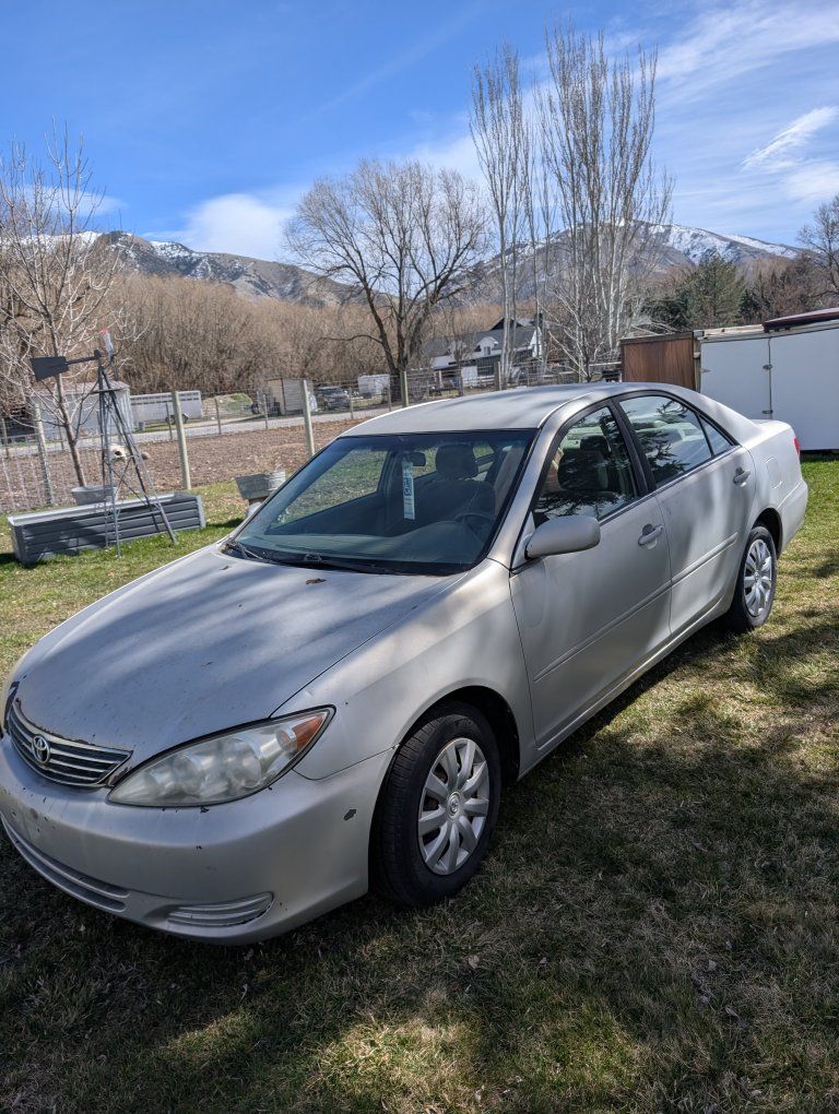 2006 TOYOTA CAMRY SE