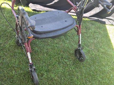 Rolling walker with seat - Burgundy Red
