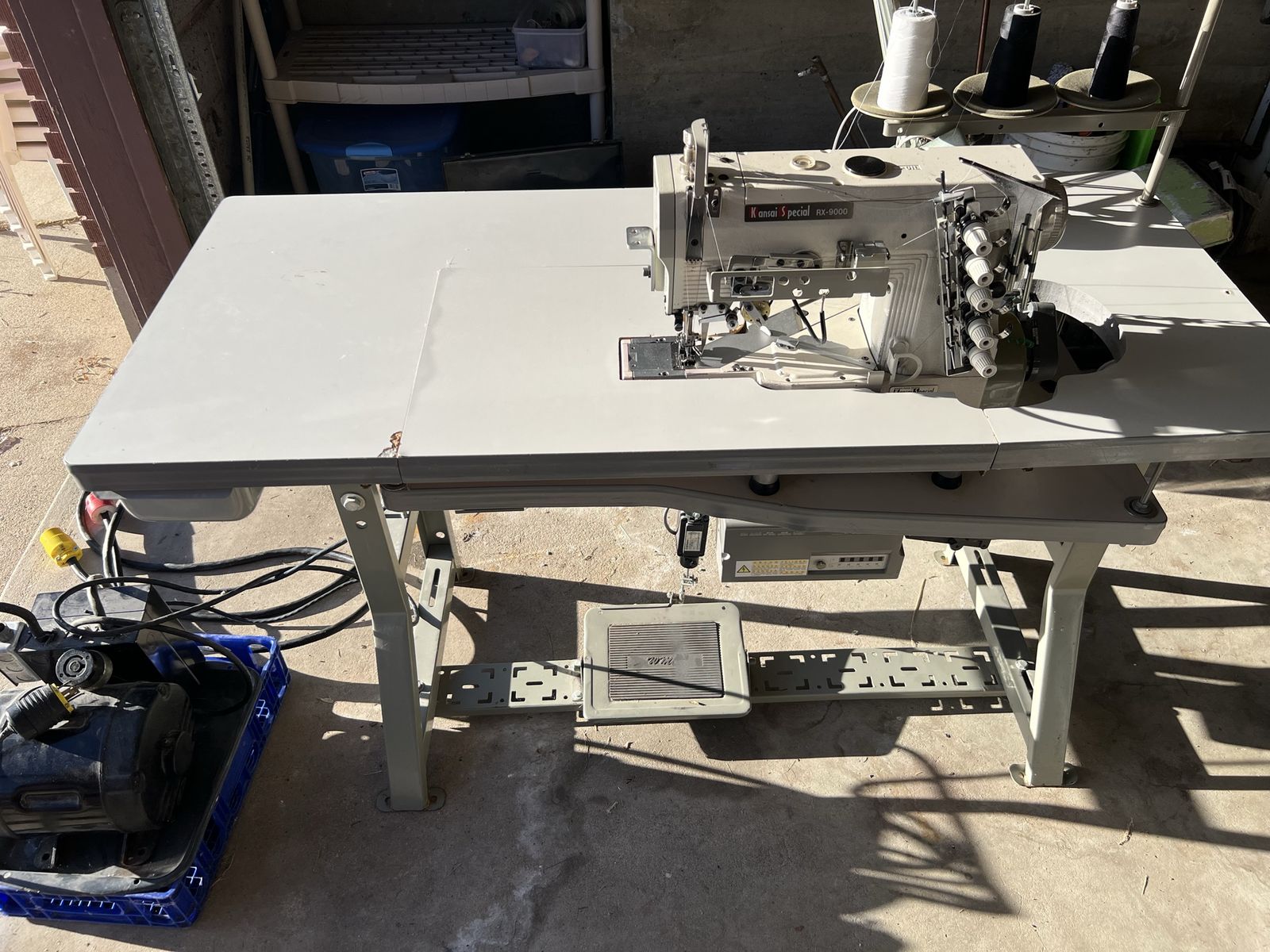 Industrial Coverstitch Sewing Machine 