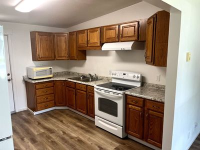 Clean 2 Bedroom, 1 Bath Duplex in Lindon
