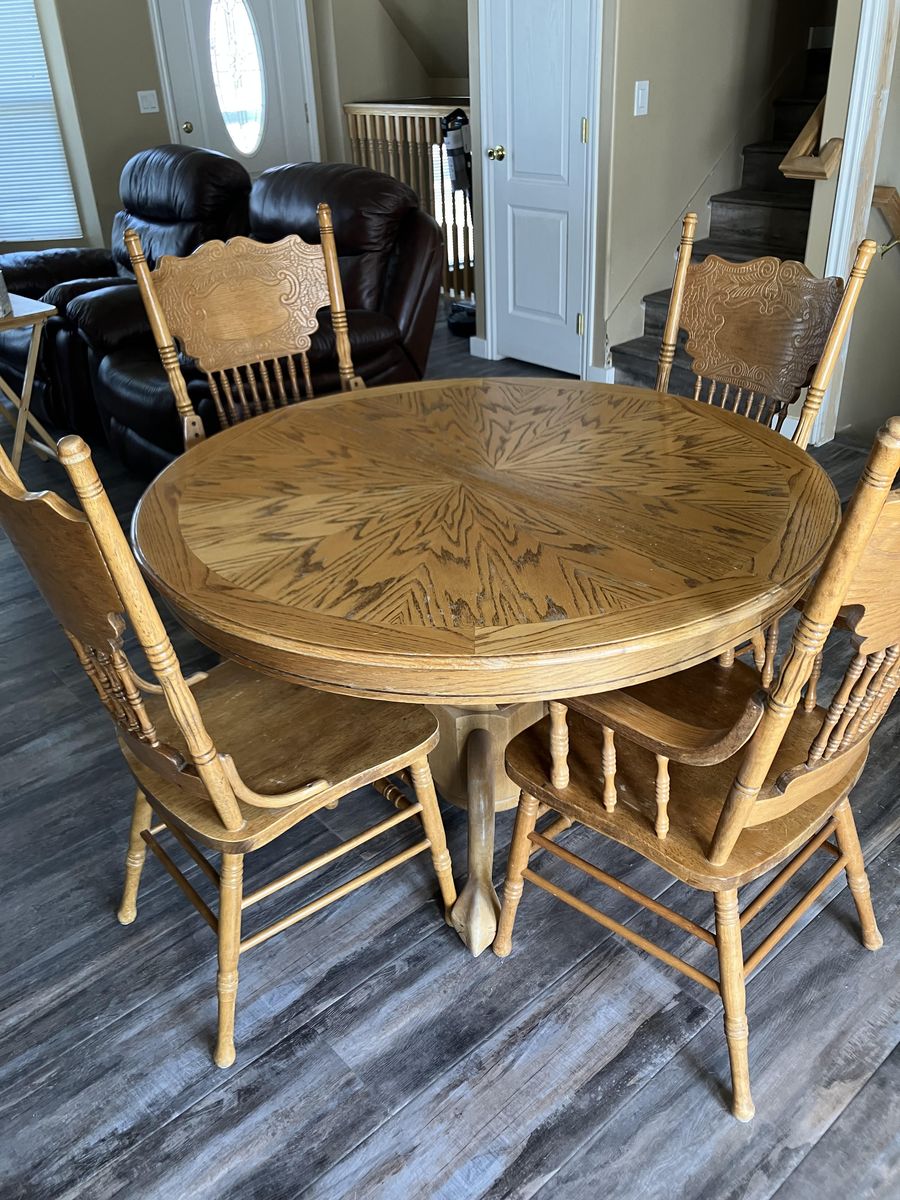 Dinning Room Table