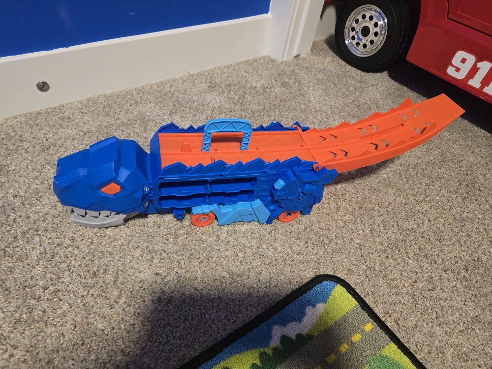 Hot Wheels T-Rex Transport Hauler Toy