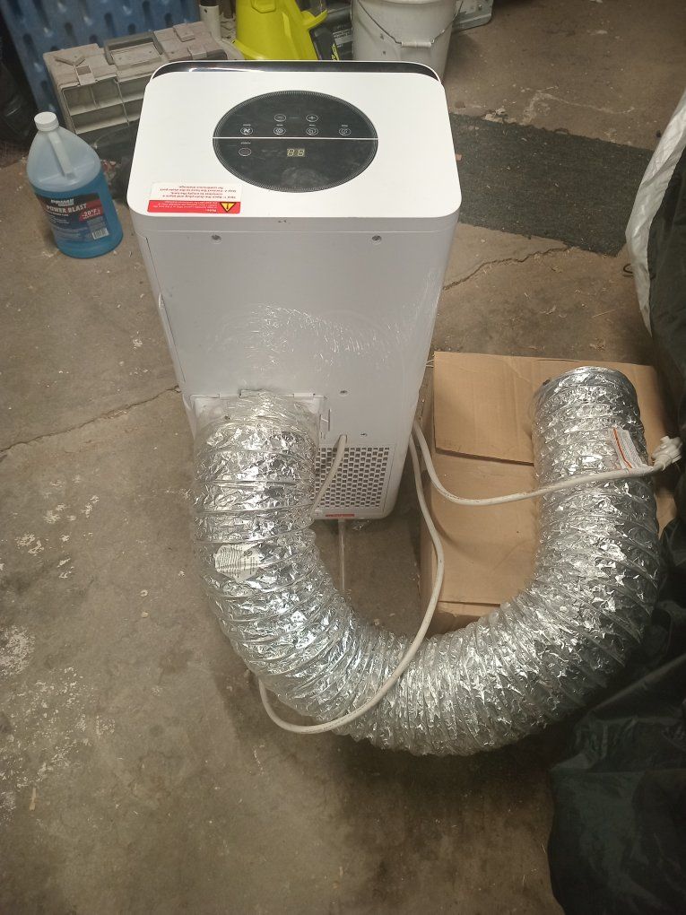 Main image 6