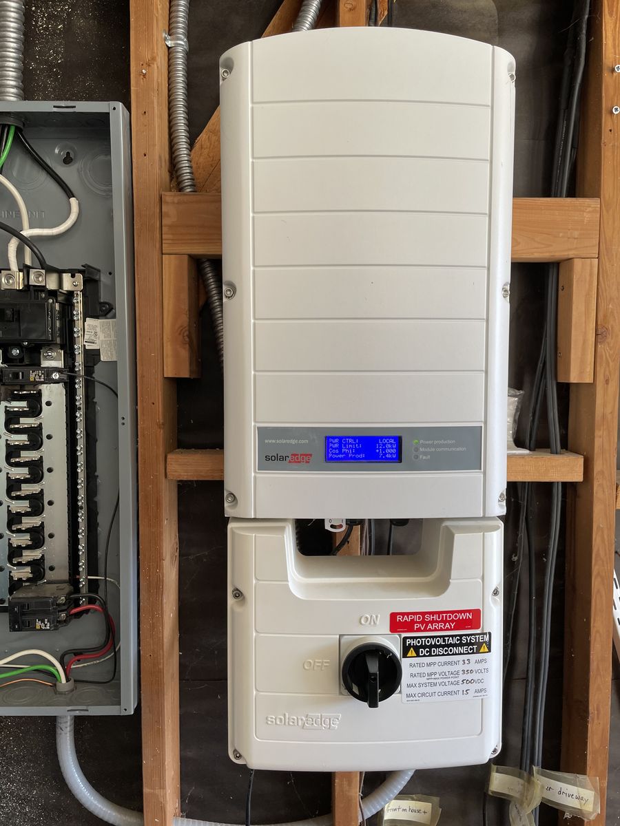 SolarEdge 11.4 kW 240 V Grid-Tie Inverter