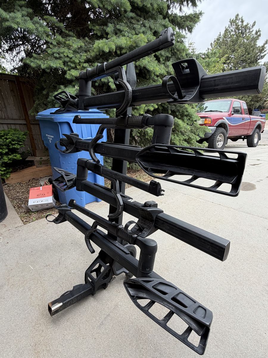 Thule T2 Pro XTR 4 Bike Hitch Mount Rack