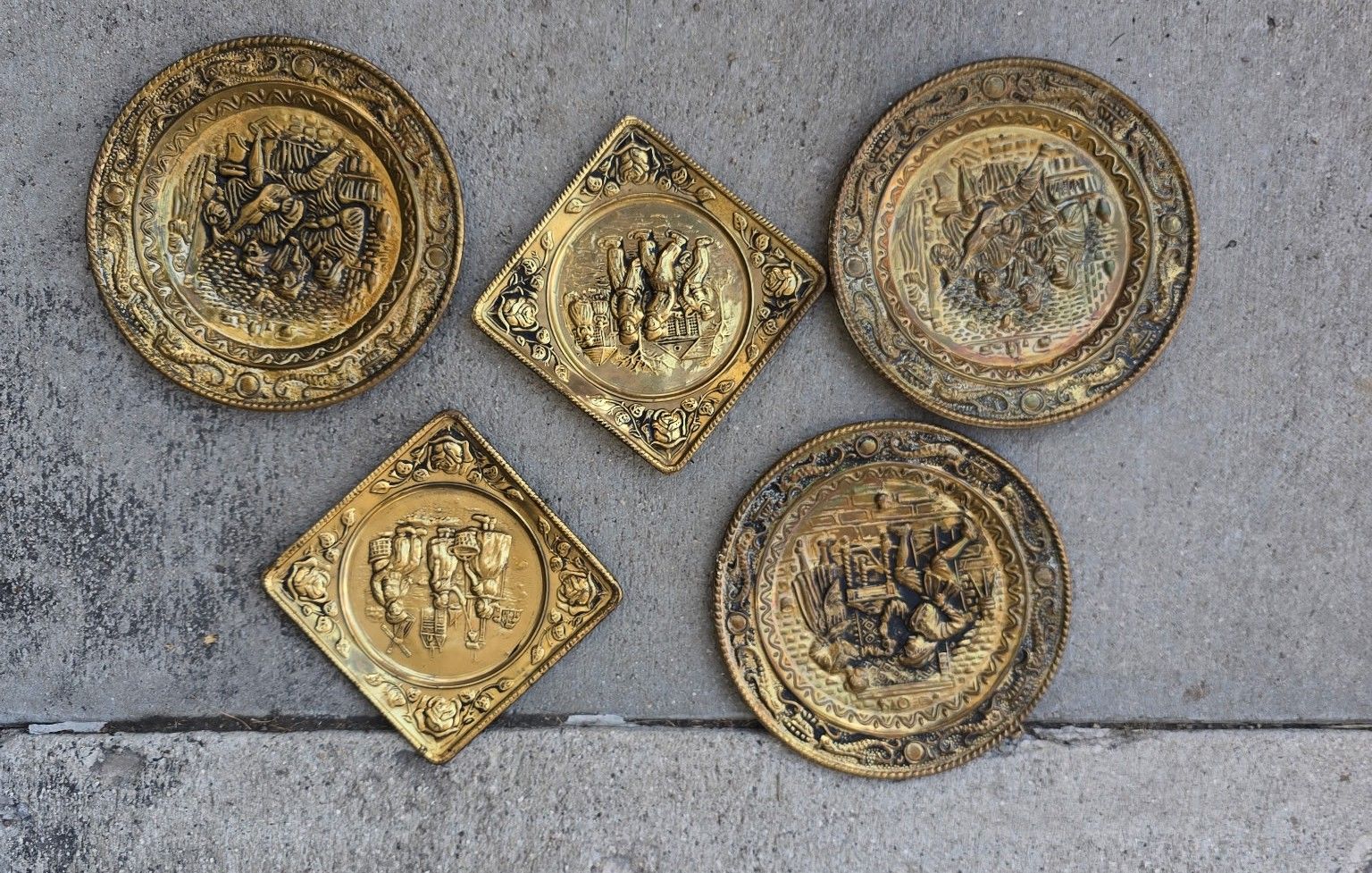 Vintage Brass Wall Plates Set – Embossed Metal Relief Plaque Gallery Decor Lot of 5