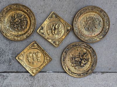 Vintage Brass Wall Plates Set – Embossed Metal Relief Plaque Gallery Decor Lot of 5