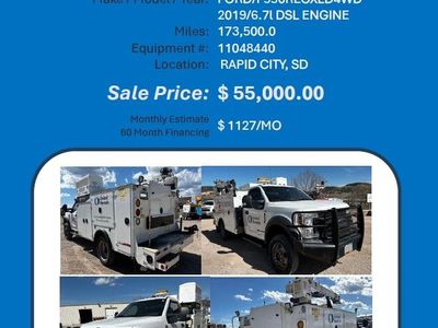 Ford F550 mechanic truck with crane