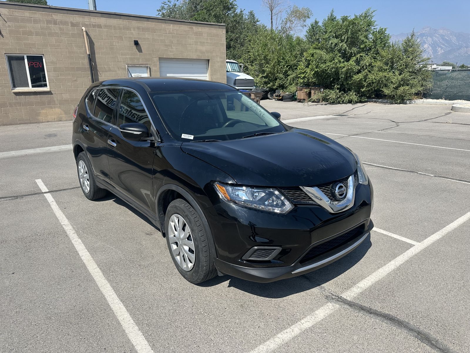 2014 Nissan Rogue S