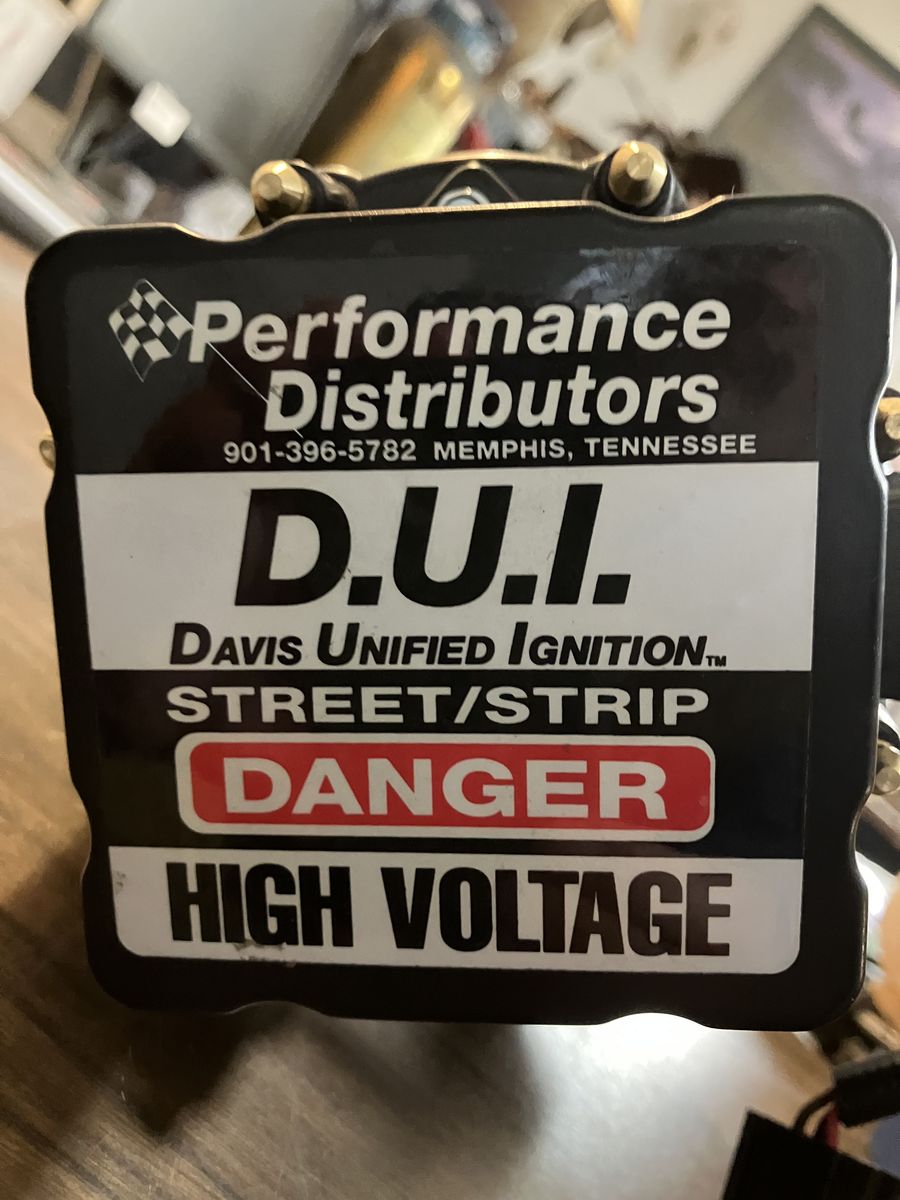 Davis Unified Ignition (DUI) AMC V8 HEI Distributor #40820BK -NEW