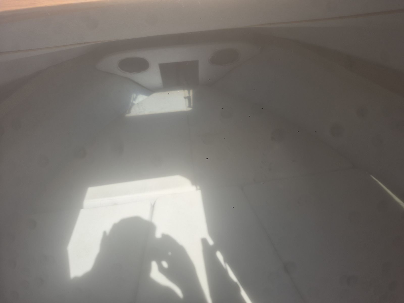 Main image 10