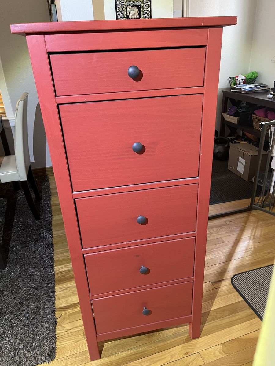 IKEA Tall, 5-drawer dresser, almost new!