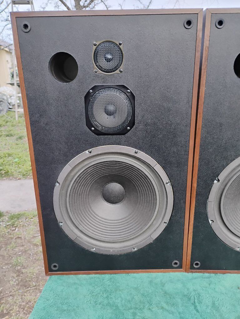 Vintage DKD12, 3 Way Speakers
