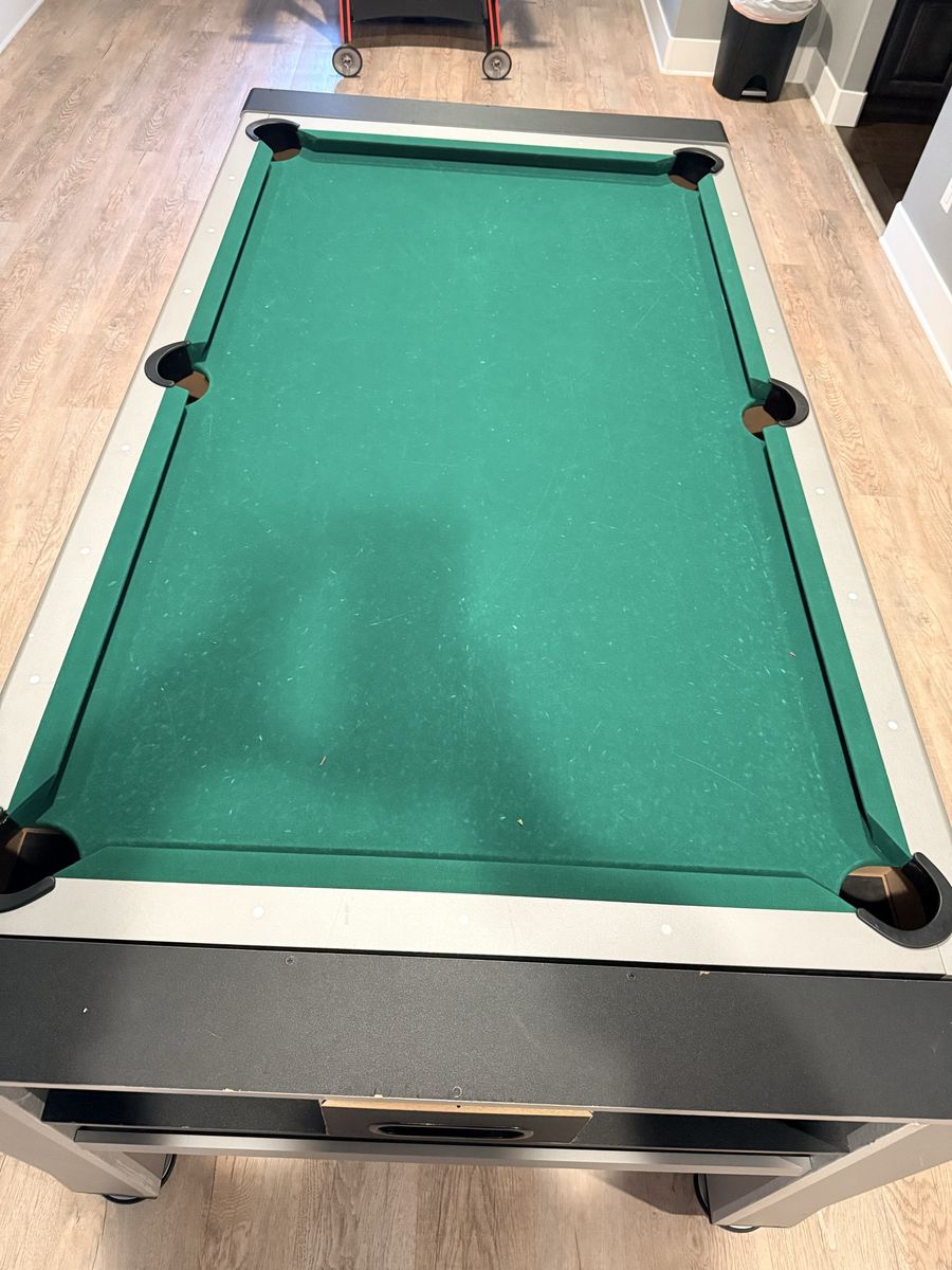 Pool/air hockey/ping pong table