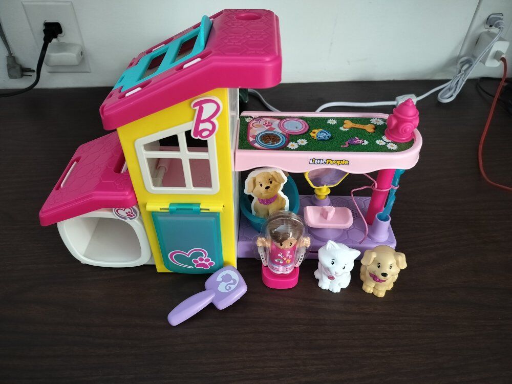 little people Barbie