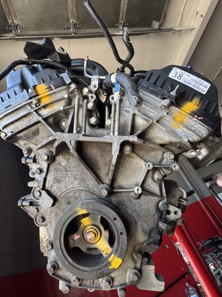 2015 Ford explorer 3.5L Engine.