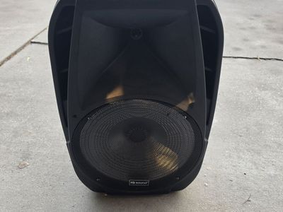 IQ Sound IS-7112DIG 12-inch 2200W Portable Bluetooth PA Speaker with microphone options