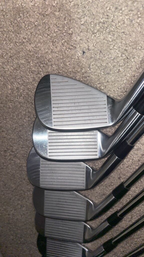 Mizuno Pro 223 4-pw +1 Inch