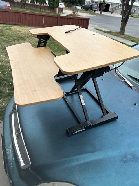 Height Adjustable Desk