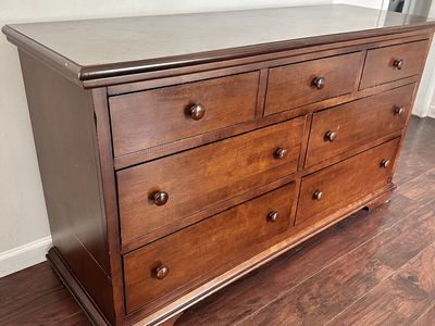 Wood Dresser (DOWNEAST HOME Signature Collection)