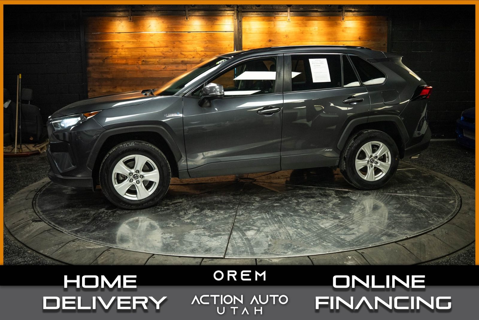 2019 Toyota RAV4 LE