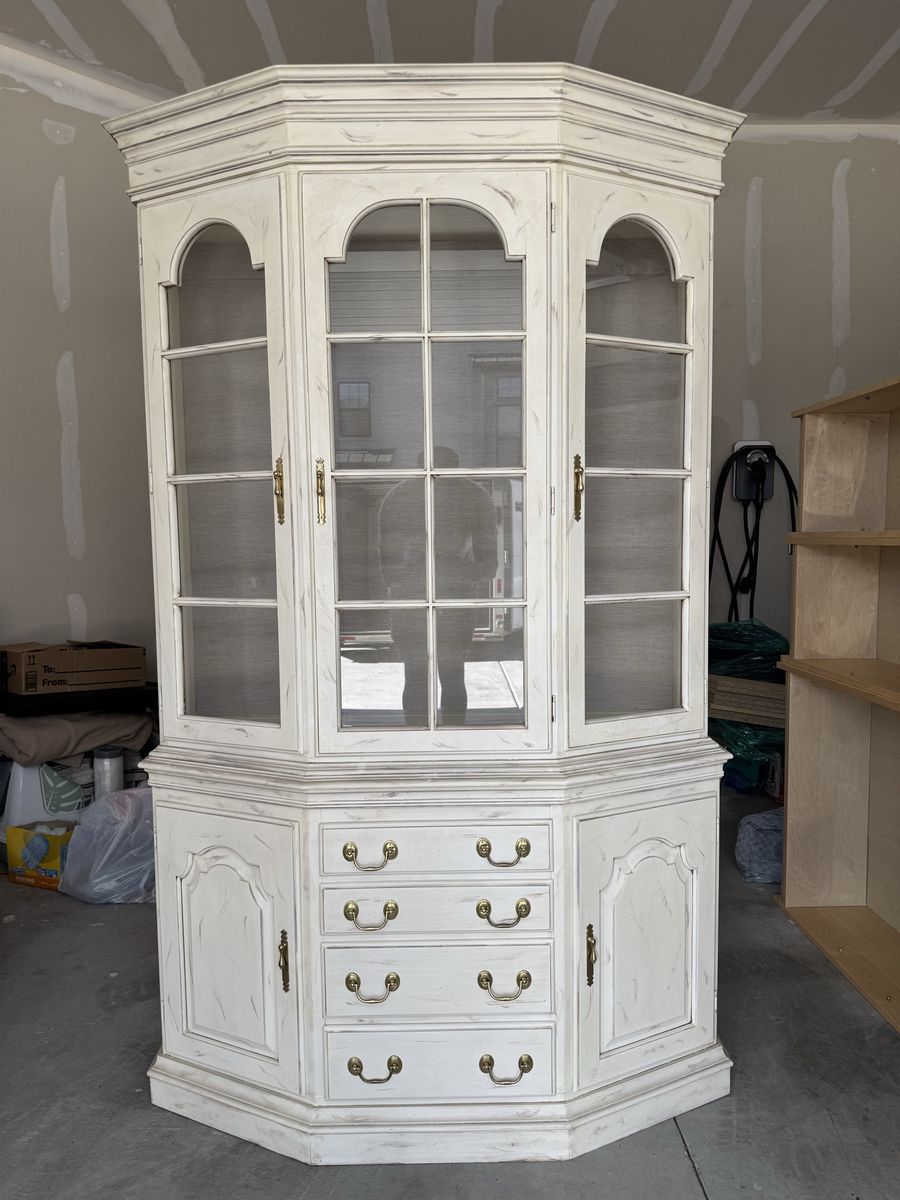 Antique Harden Traditional Solid Cherry China Cabinet