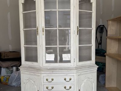 Antique Harden Traditional Solid Cherry China Cabinet