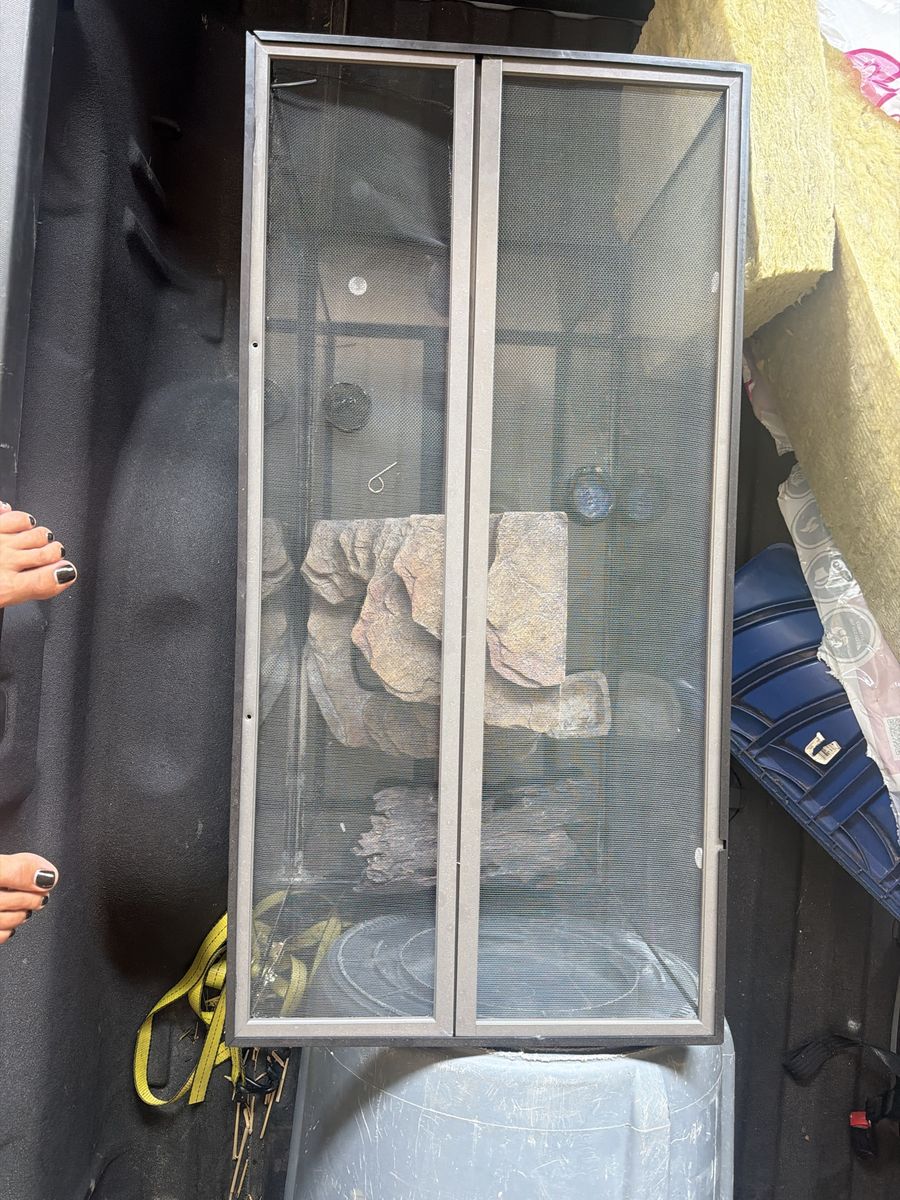 Glass Reptile 40 gallons Terrarium Tank with Mesh Screen Top, Rock Cave Hide & Driftwood