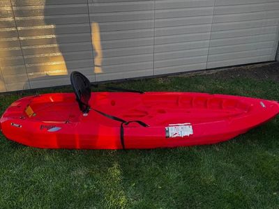Lifetime Daylite 8ft Sit-on-top Kayak Woth Paddle