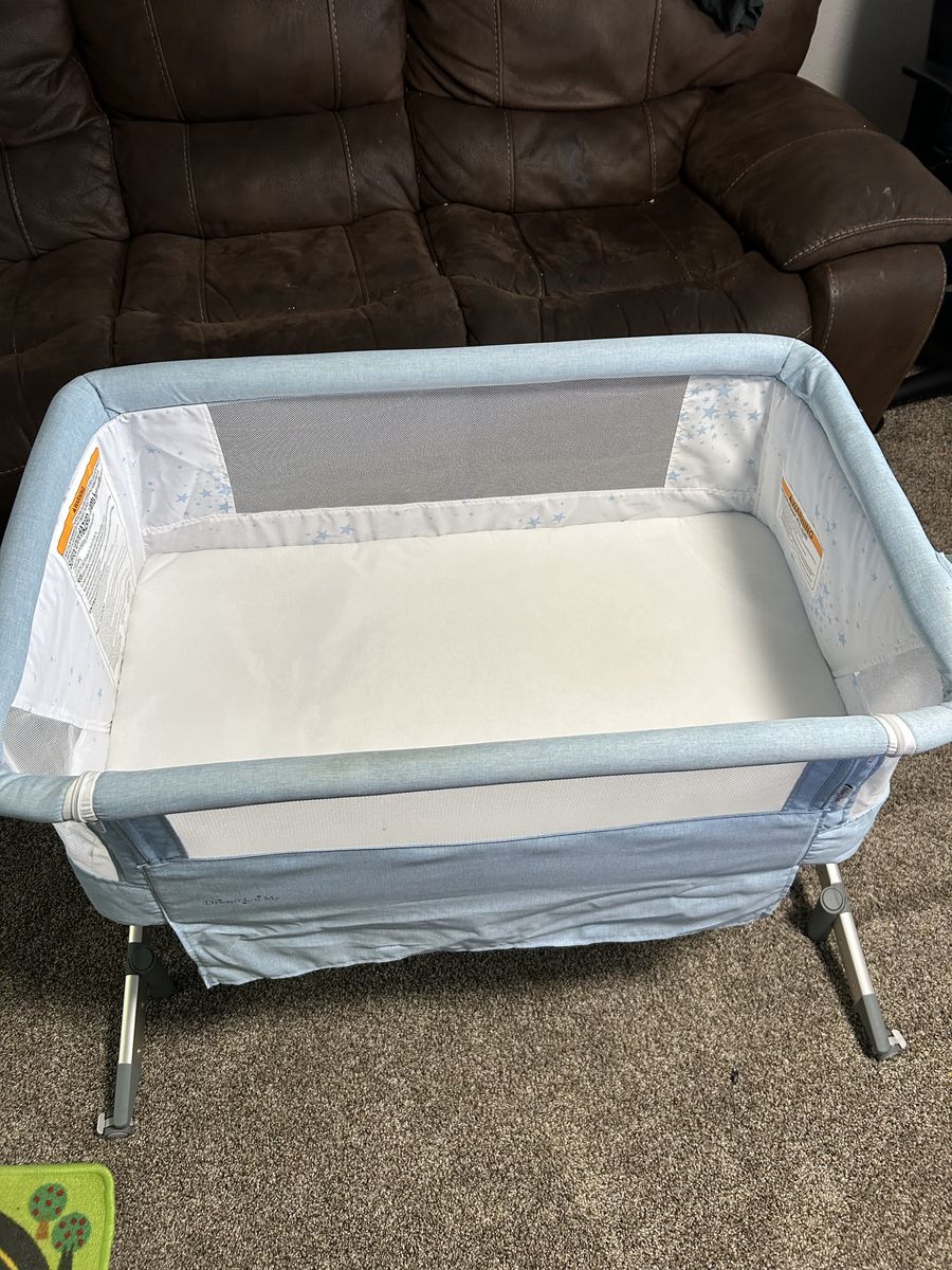 Dream on Me Bassinet