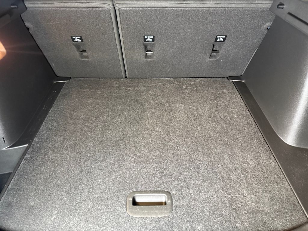 Main image 22