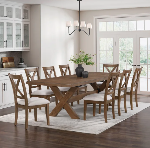 4TH OF JULY FAMILY DINING | LATHAN DINING SET